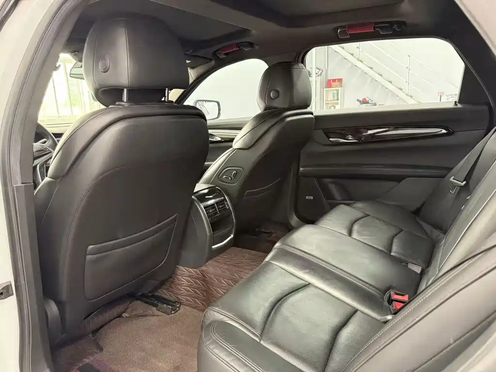 Cadillac CT6 — миниатюра 4