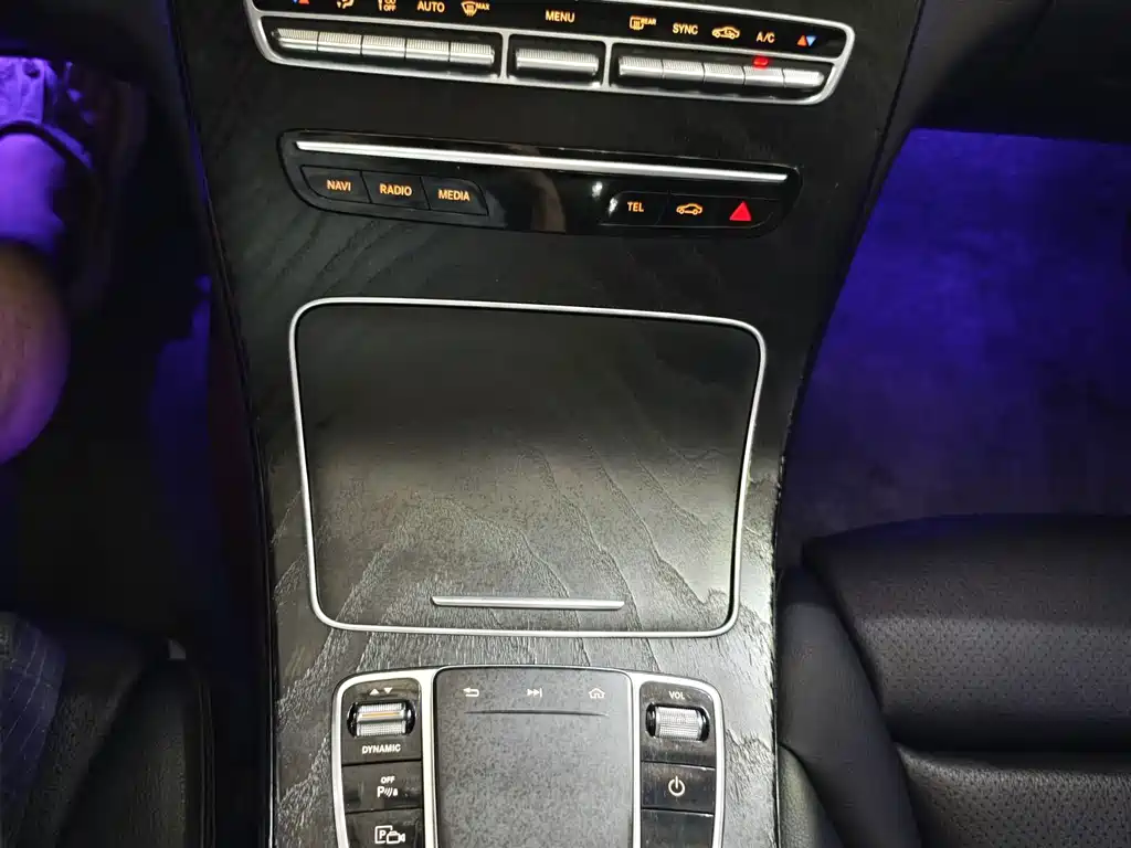 Mercedes-Benz C-Class — миниатюра 16