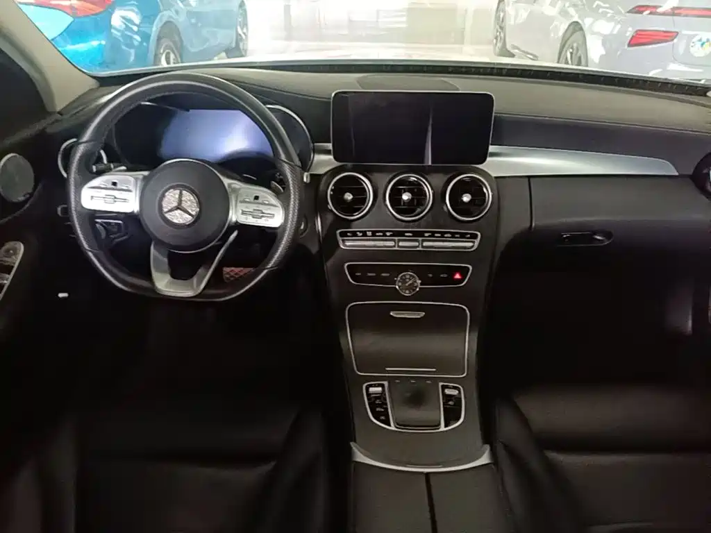 Mercedes-Benz C-Class — миниатюра 10