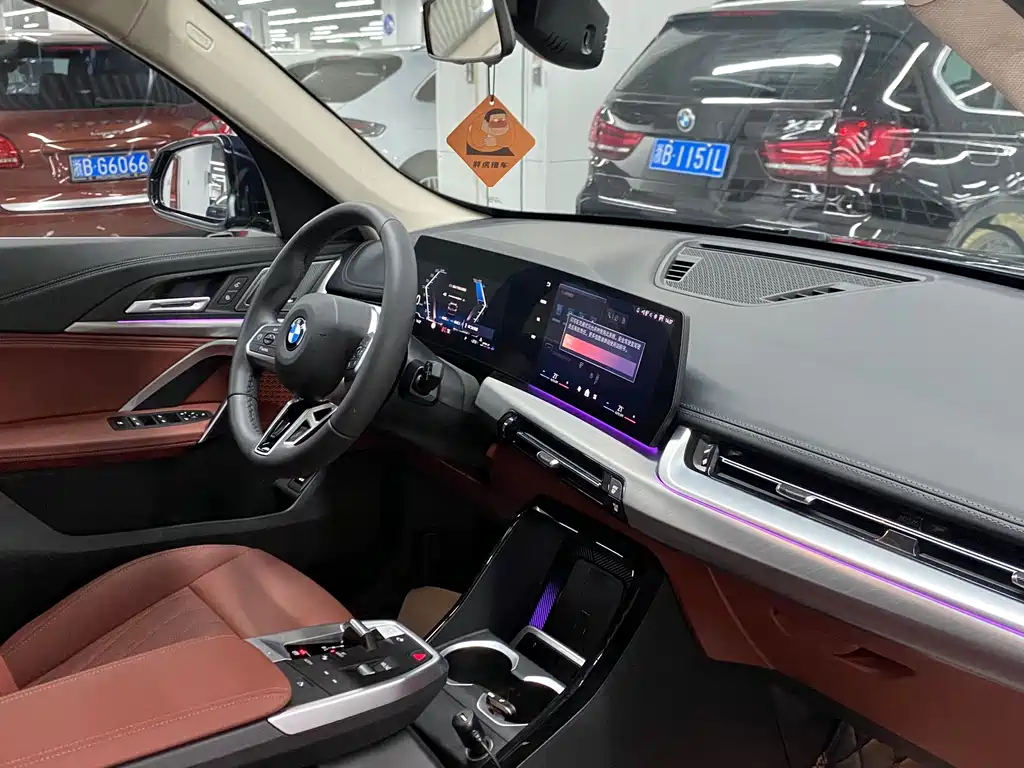 BMW X1 — миниатюра 8