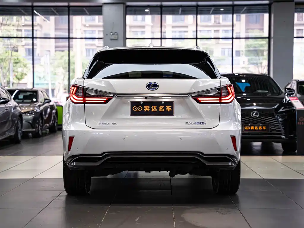 Lexus RX — миниатюра 5