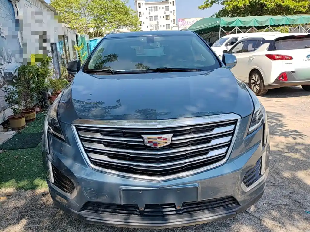 Cadillac XT5 — миниатюра 3