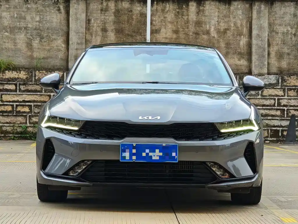 Kia K5 — миниатюра 2