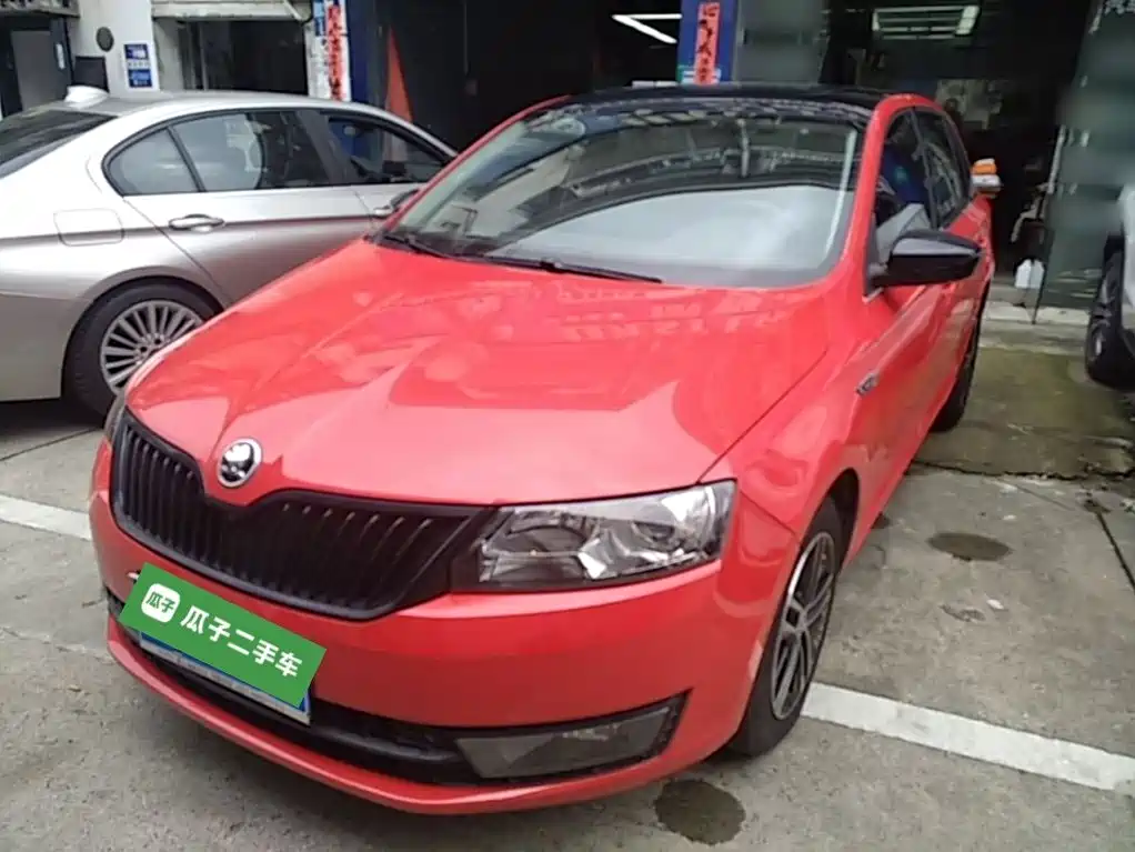 Skoda Rapid Spaceback — миниатюра 2