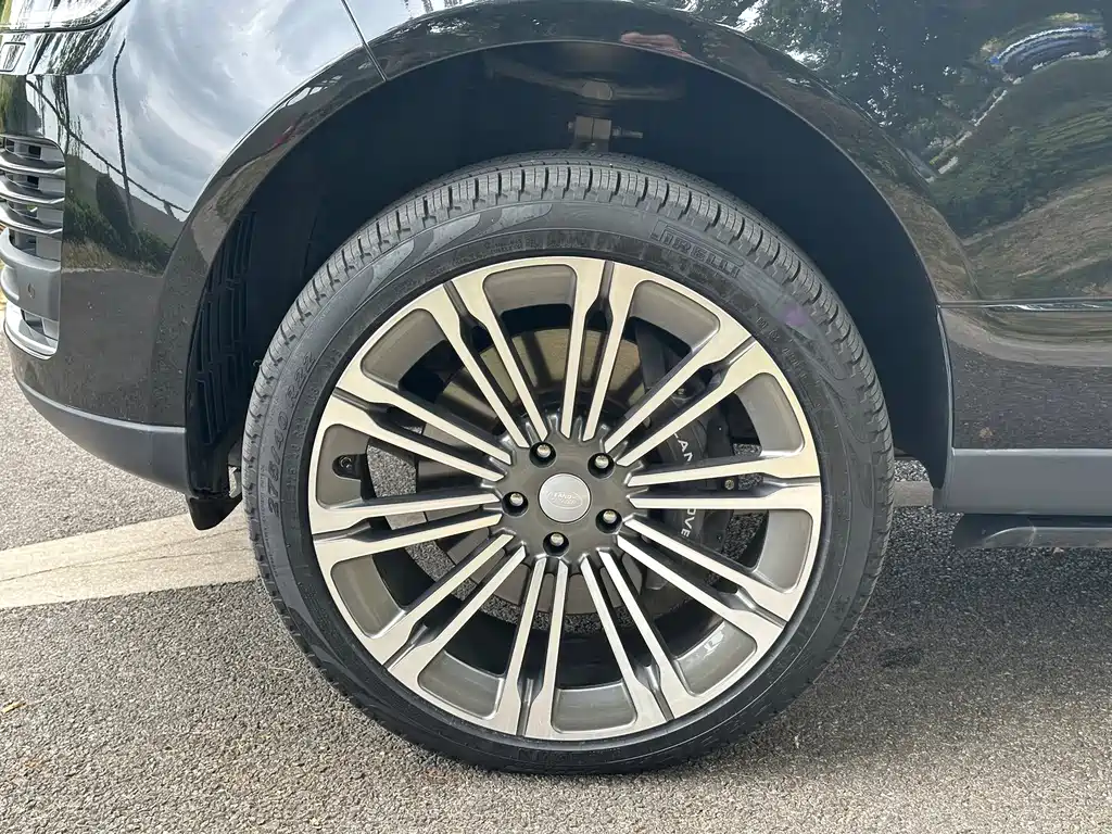 Land Rover Range Rover — миниатюра 18