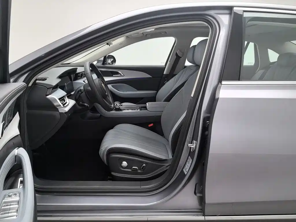 Hongqi Hongqi H5 PHEV — миниатюра 10