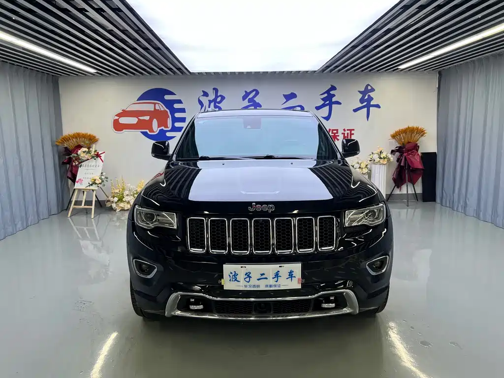 Jeep Grand Cherokee (Import) — миниатюра 2