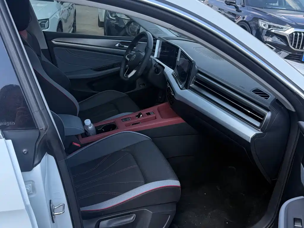 Volkswagen Lamando — миниатюра 5