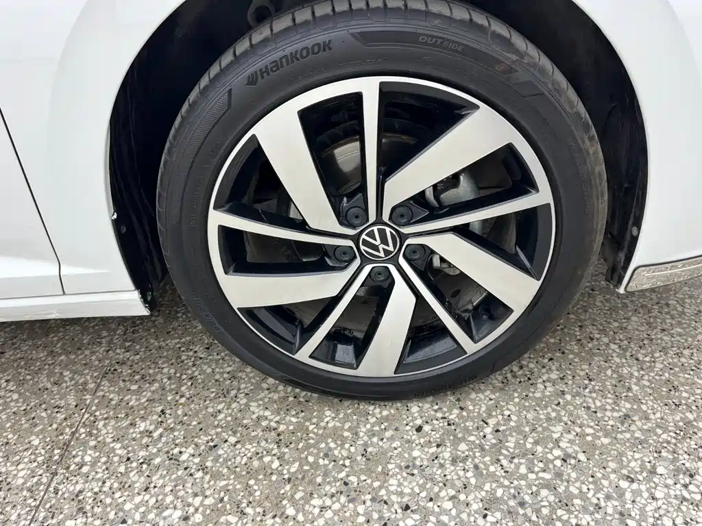 Volkswagen Sagitar — миниатюра 15