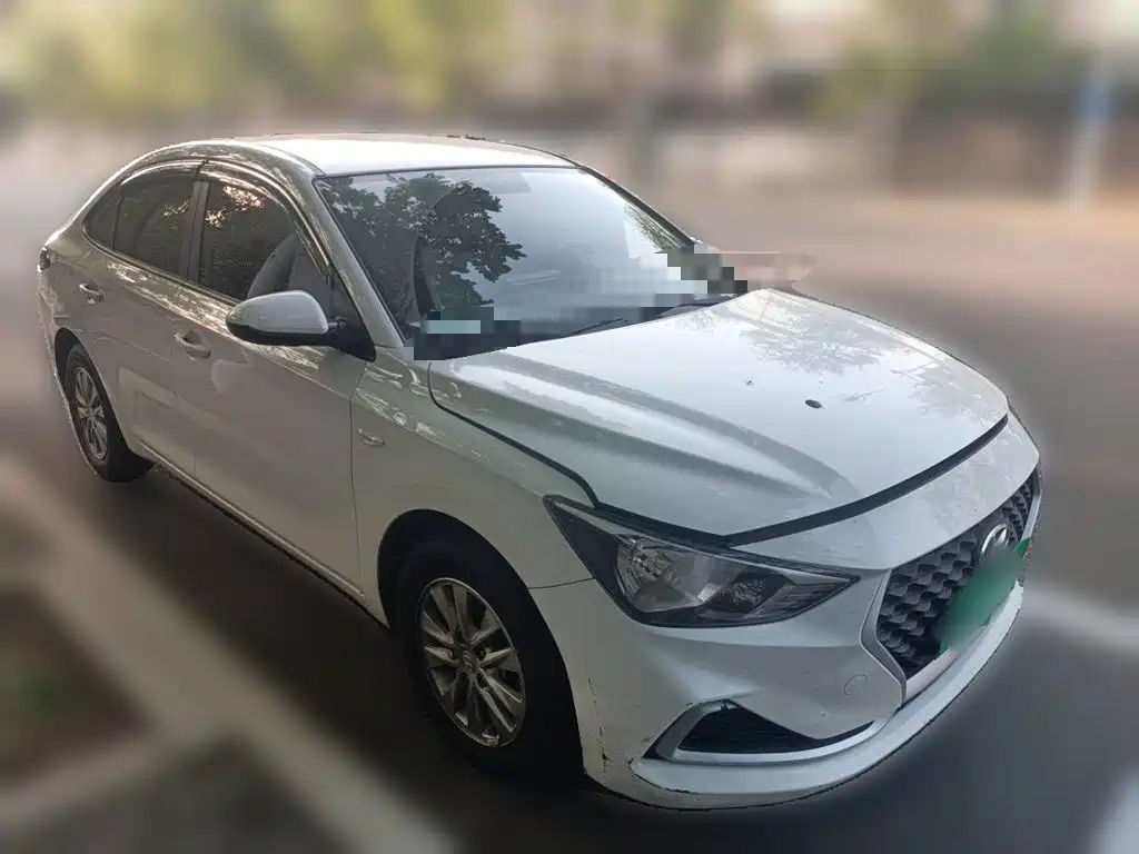 Hyundai Elantra — миниатюра 3