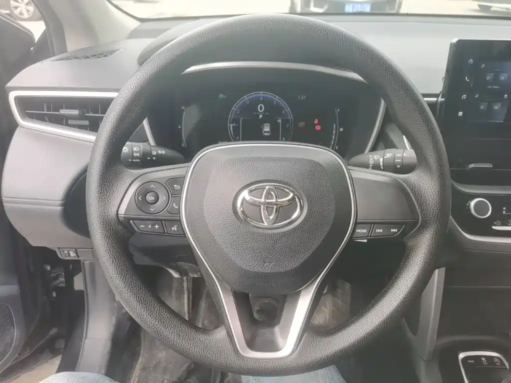 Toyota Frontlander — миниатюра 7