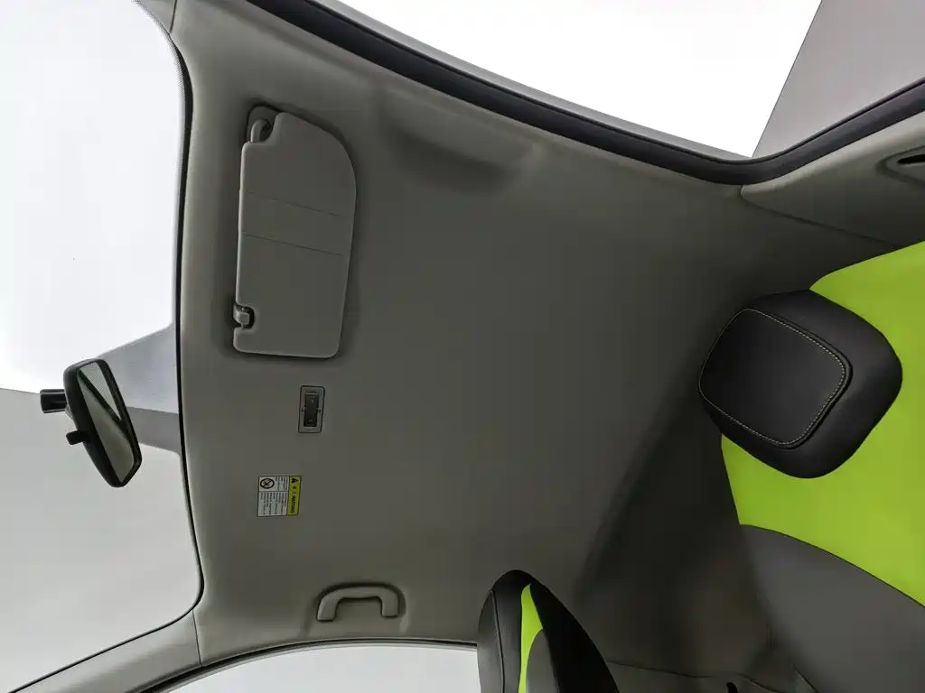 Roewe Clever — миниатюра 14