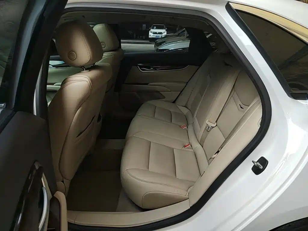 Cadillac XTS — миниатюра 17