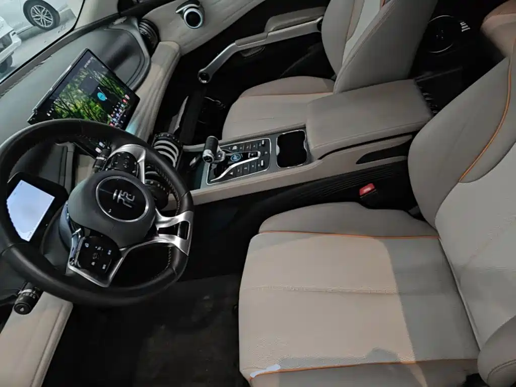 BYD Yuan Plus — миниатюра 15