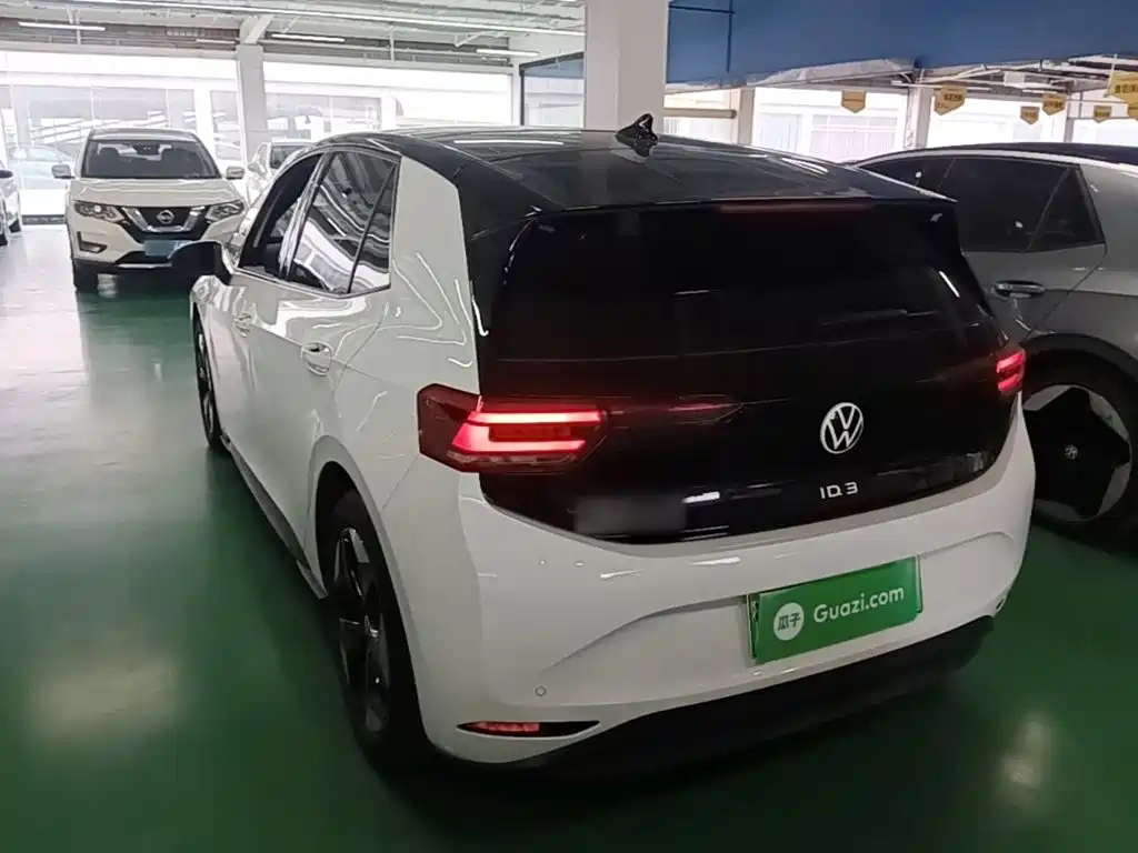 Volkswagen ID.3 — миниатюра 5