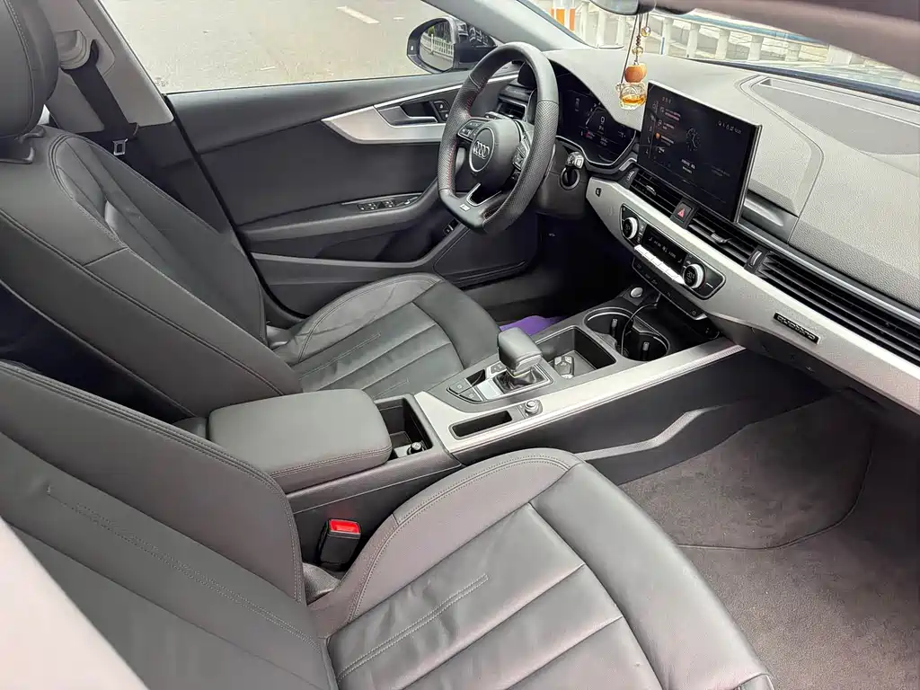 Audi A5 (Import) — миниатюра 9