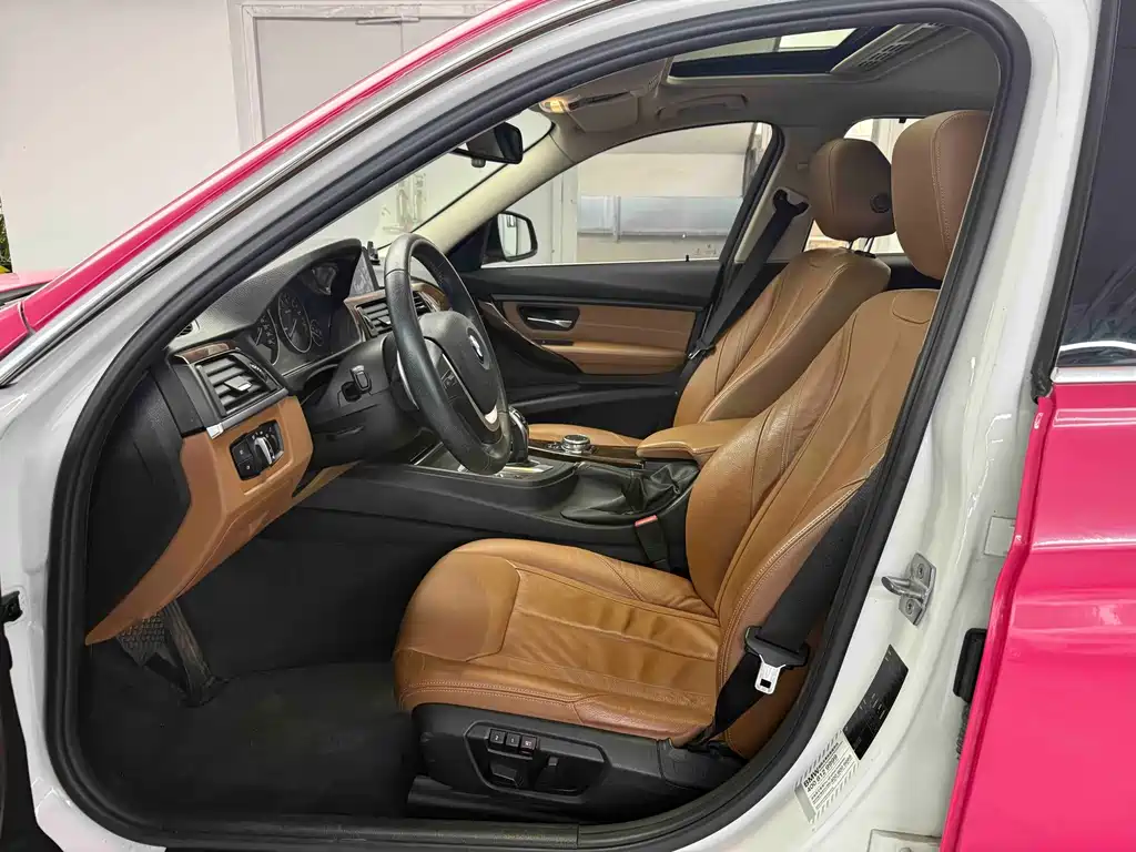 BMW 3 Series — миниатюра 4