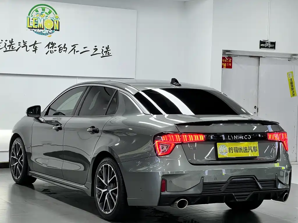 Lynk & Co 03 — миниатюра 7