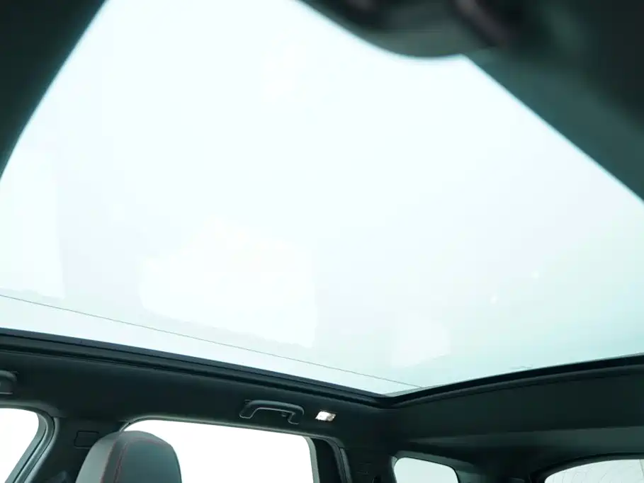 Land Rover Discovery Sport — миниатюра 11