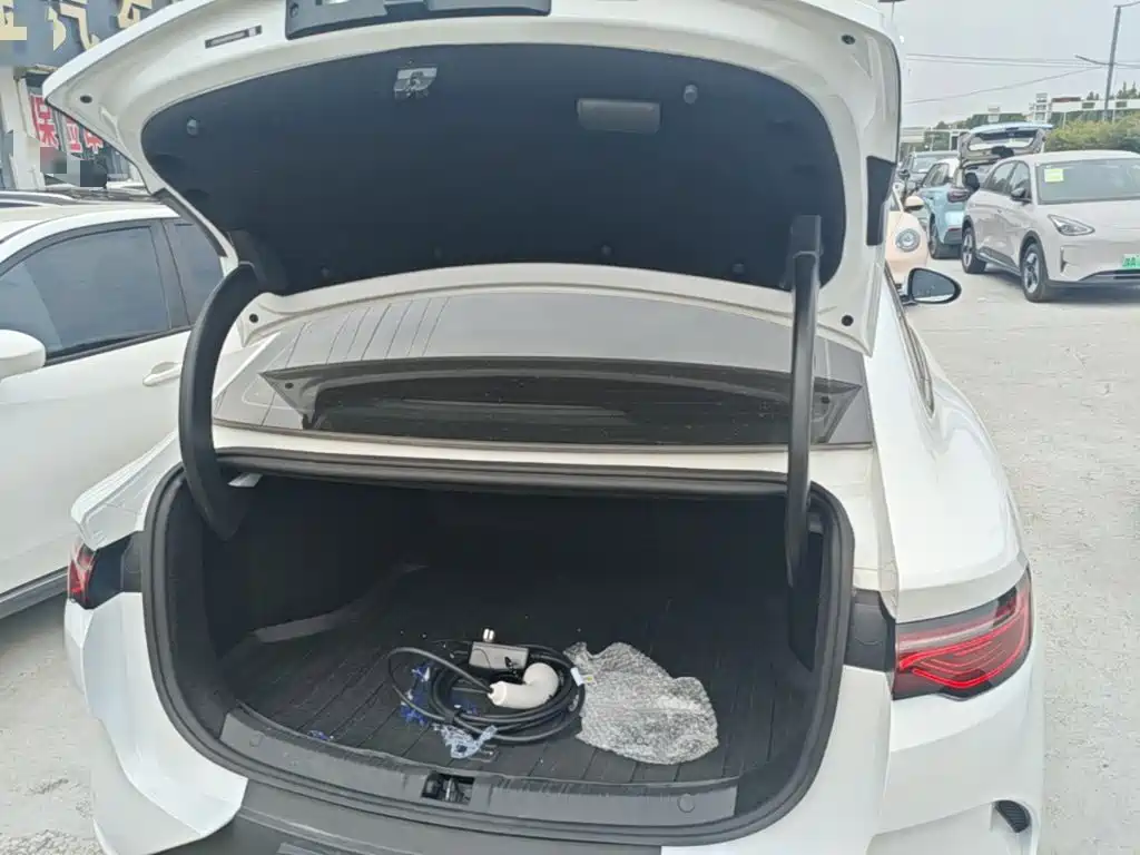 BYD Qin L — миниатюра 19