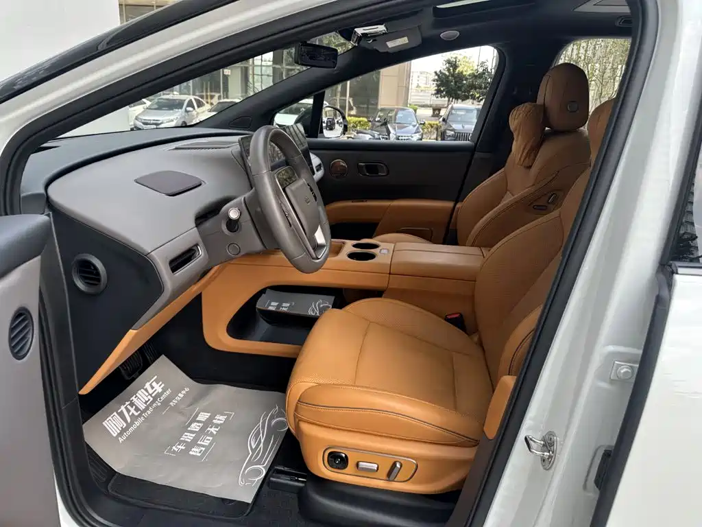 Li Auto Li i8 — миниатюра 11