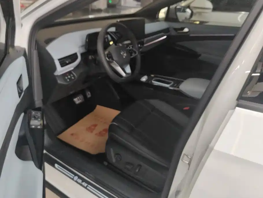 Volkswagen ID.4 X — миниатюра 9