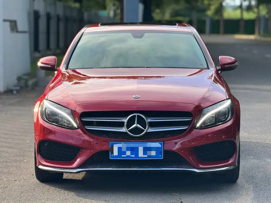 Mercedes-Benz C-Class — миниатюра 2