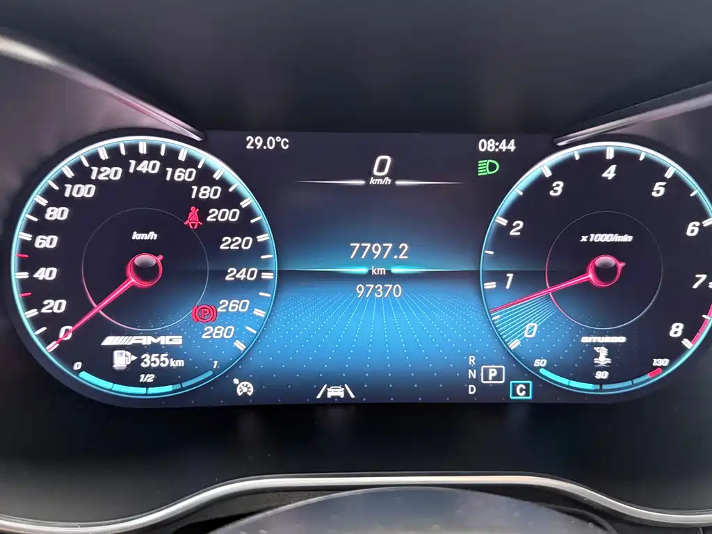 Mercedes-Benz GLC AMG — миниатюра 12