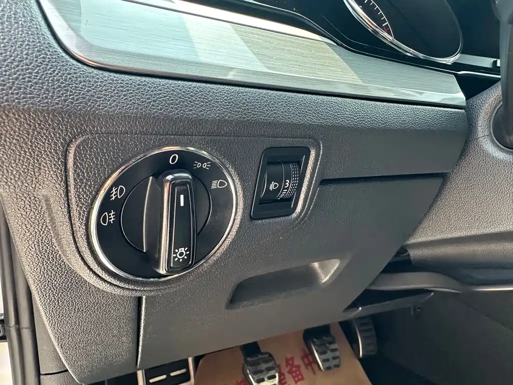 Volkswagen Lamando — миниатюра 7