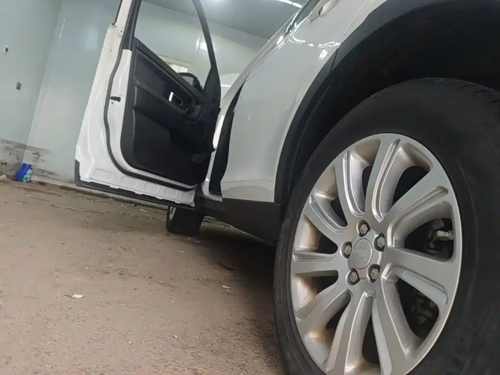 Land Rover Discovery Sport — миниатюра 22