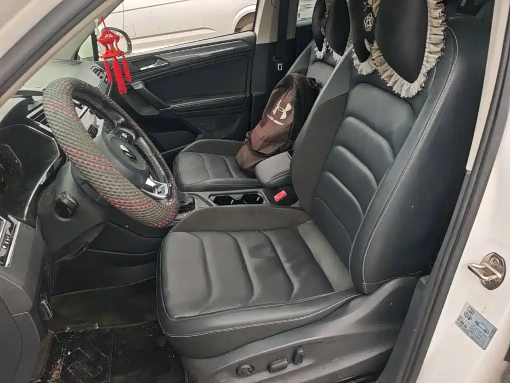 Volkswagen Tiguan L — миниатюра 15