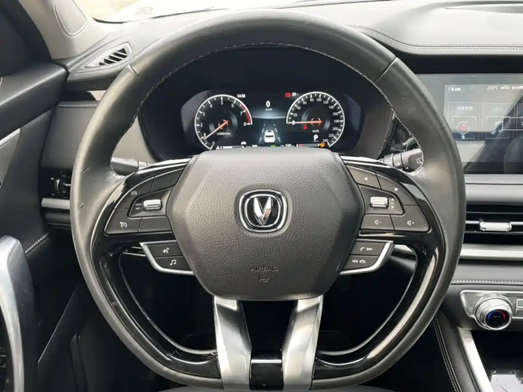 Changan CS95 — миниатюра 3