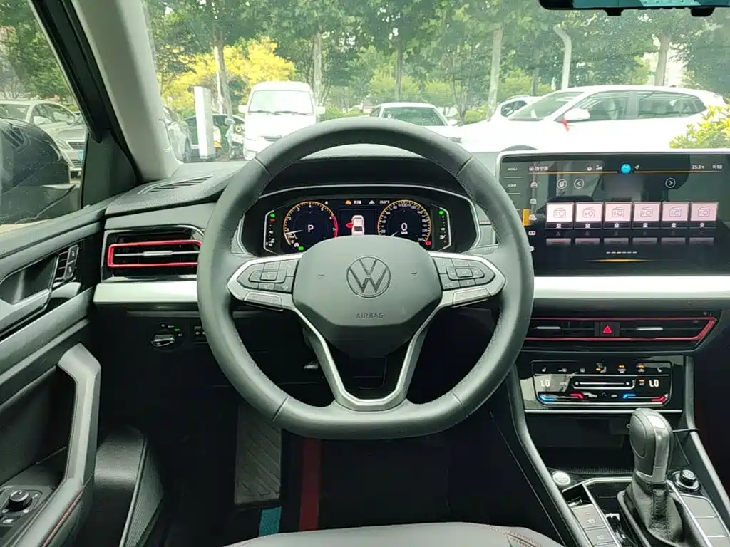 Volkswagen Lavida — миниатюра 11