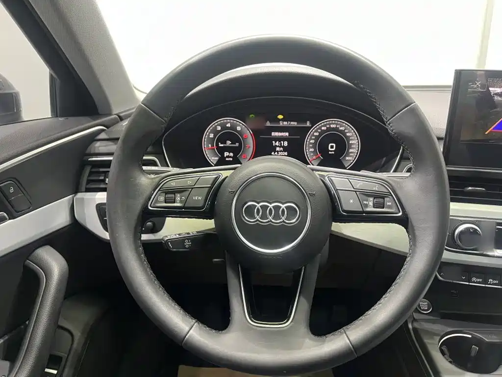 Audi A4L — миниатюра 2