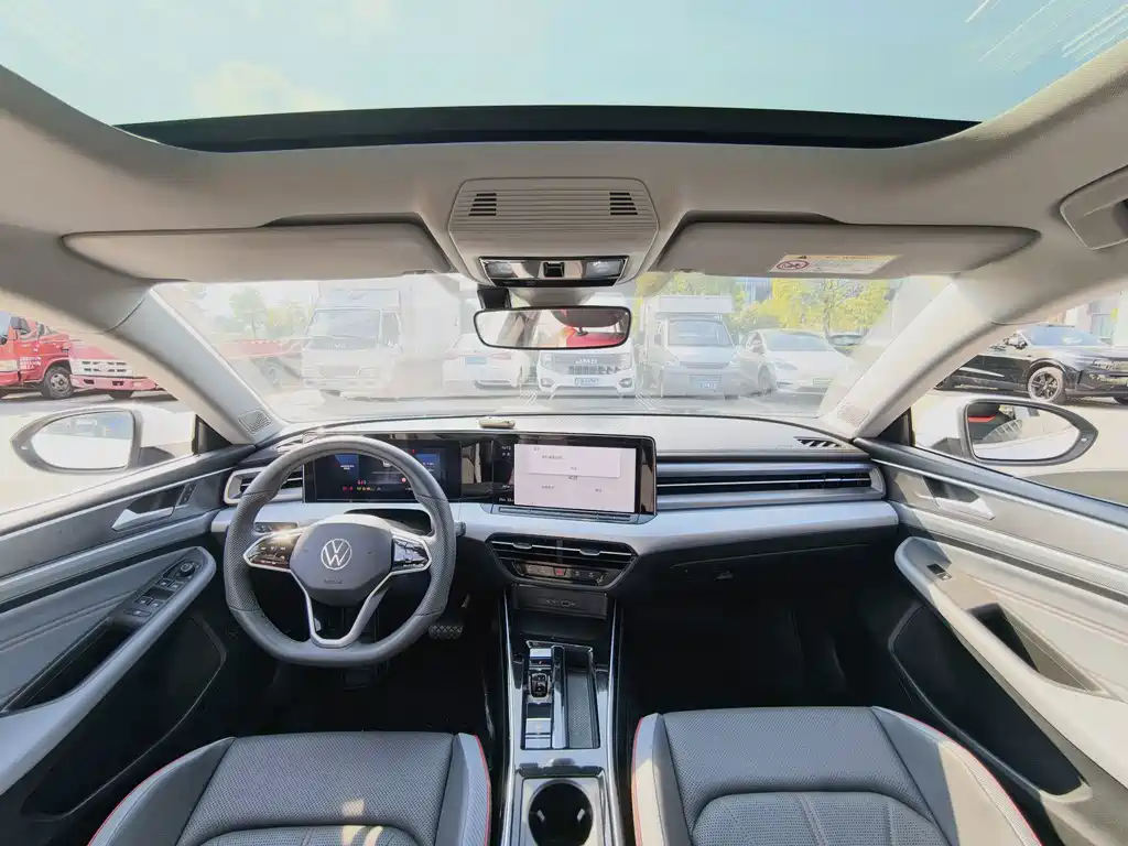 Volkswagen Lamando — миниатюра 10