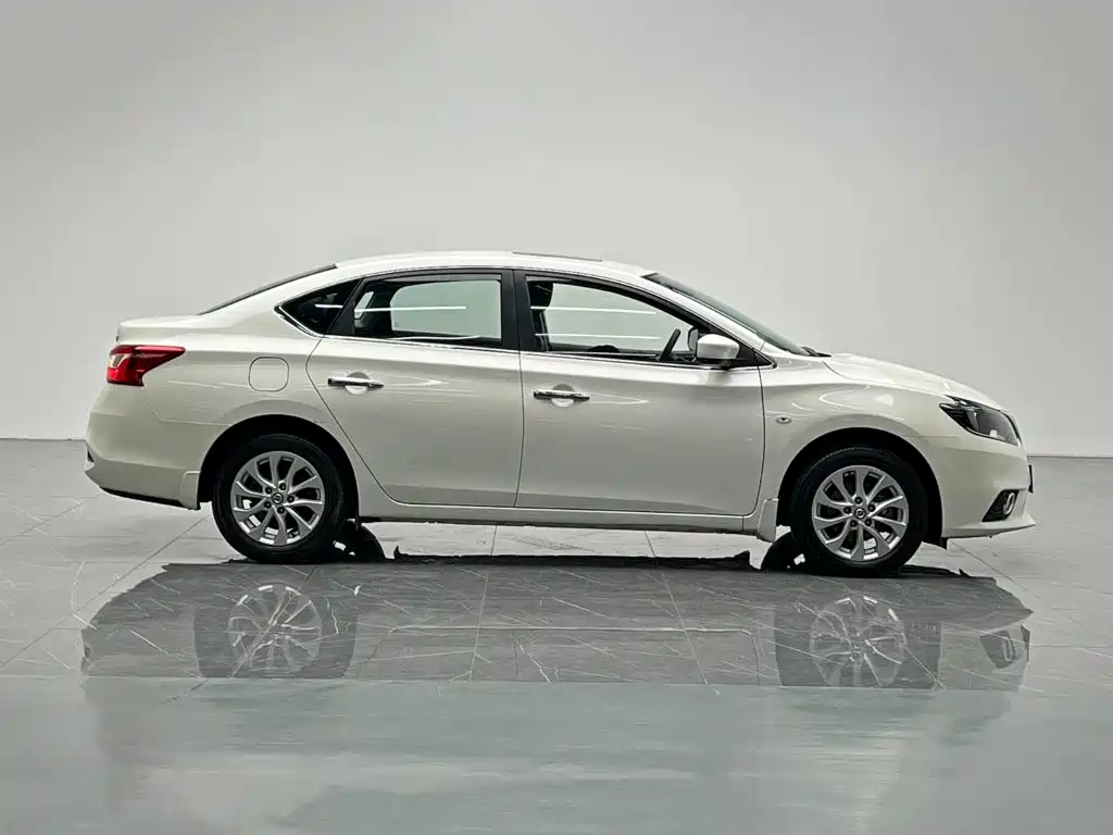 Nissan Sylphy — миниатюра 7