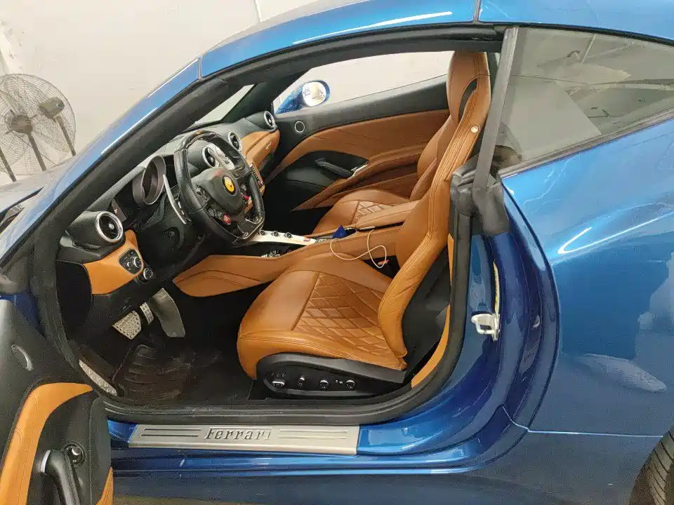 Ferrari California T — миниатюра 2