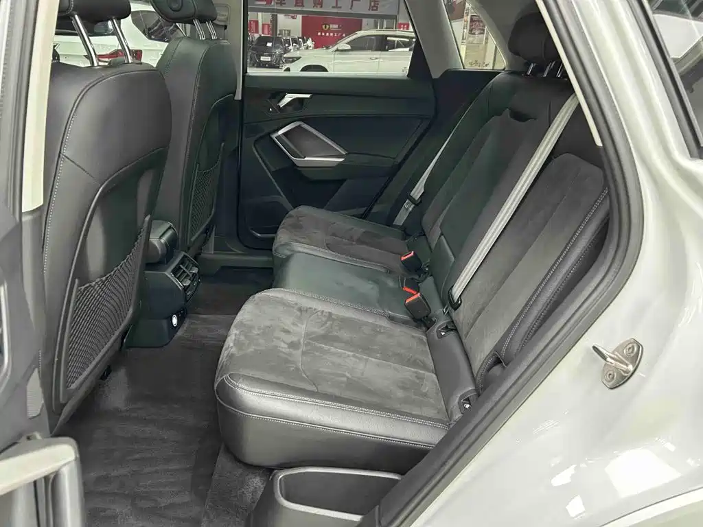 Audi Q3 — миниатюра 19