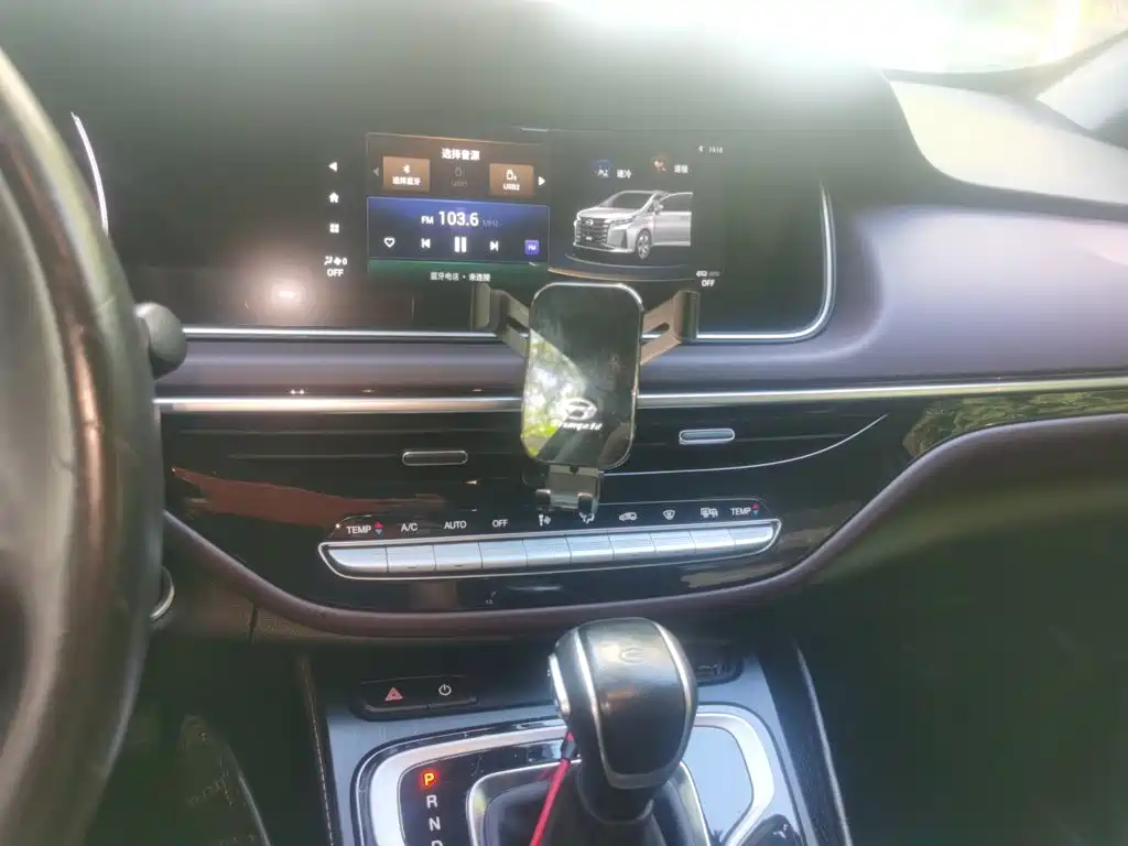 GAC Motor Trumpchi M6 — миниатюра 9