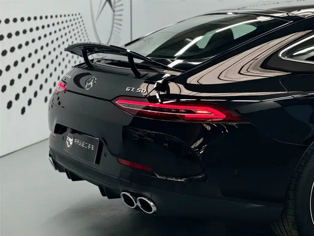 MERCEDES-BENZ AMG GT