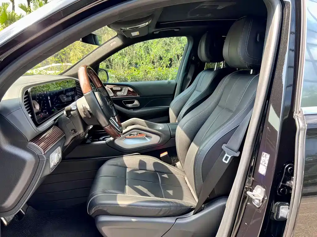Mercedes-Benz GLS — миниатюра 4