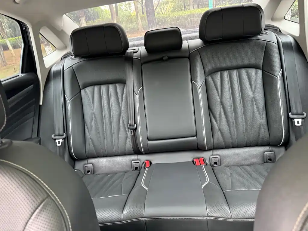 Volkswagen Passat — миниатюра 5
