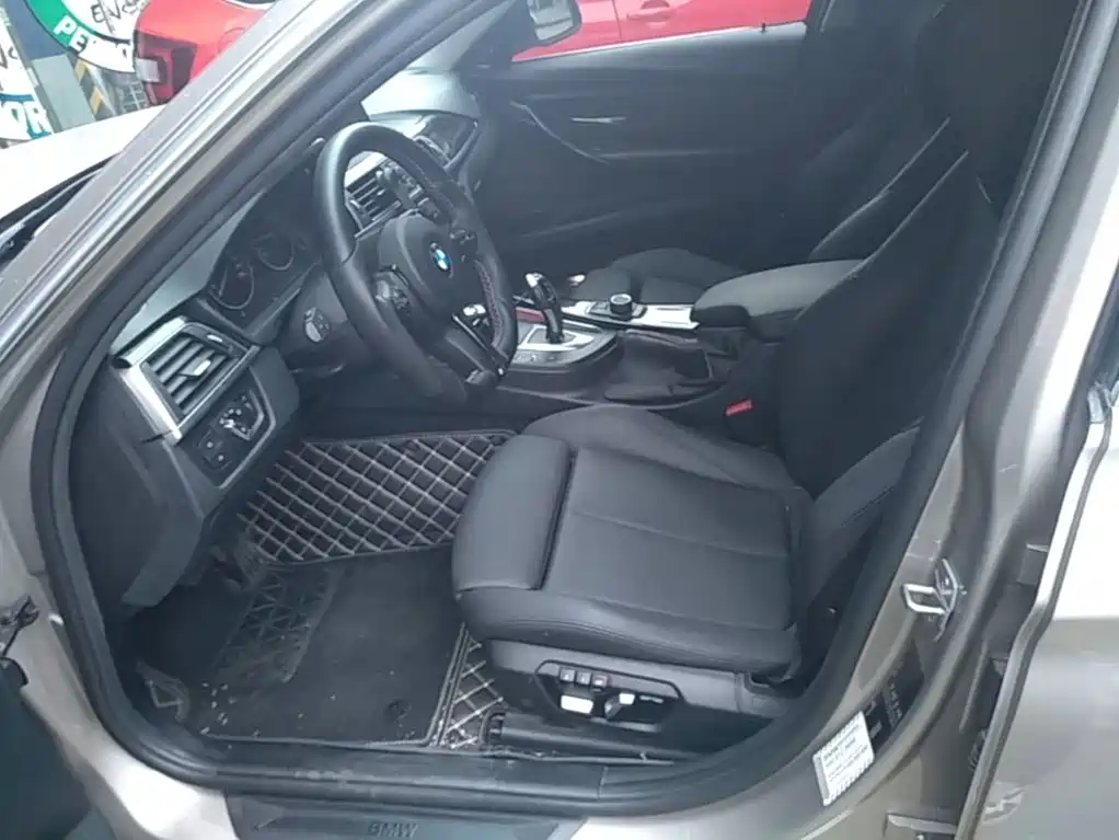 BMW 3 Series — миниатюра 15