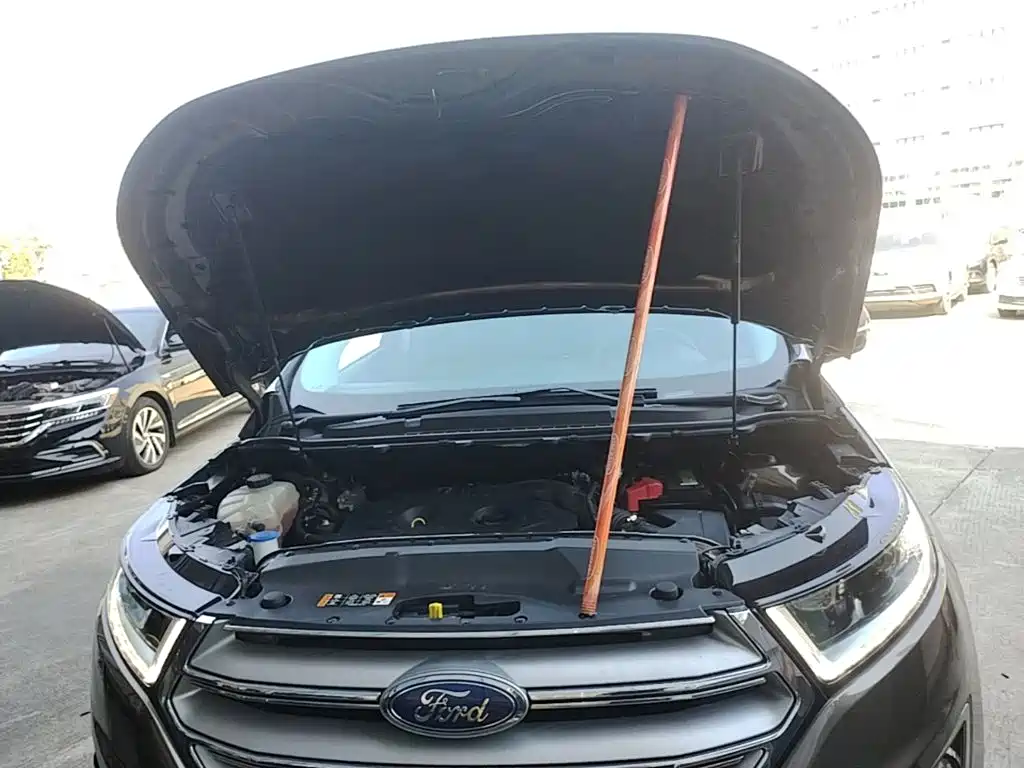 Ford Edge — миниатюра 20