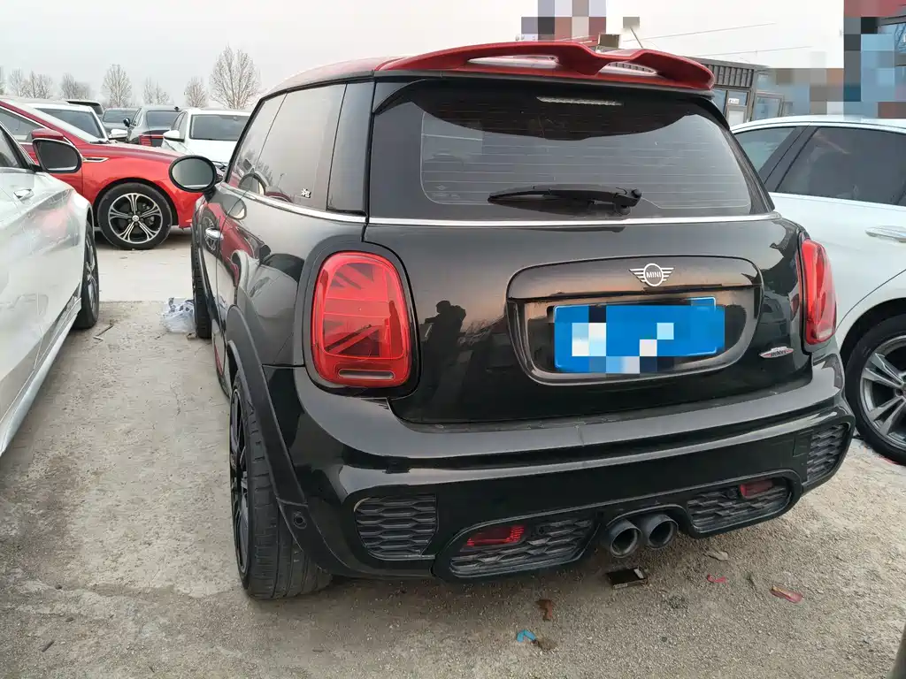 MINI JCW