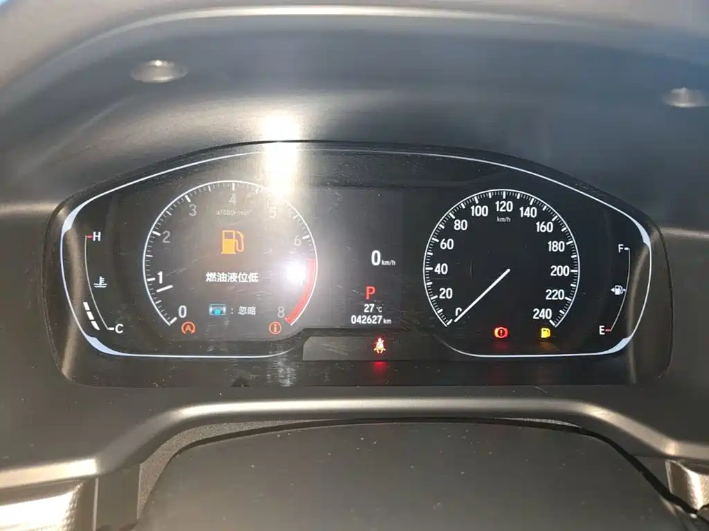 Honda Accord — миниатюра 12