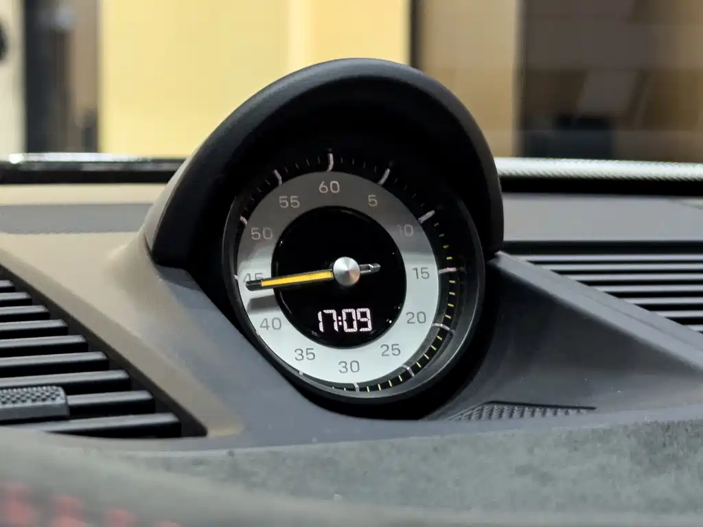 Porsche 911 — миниатюра 14