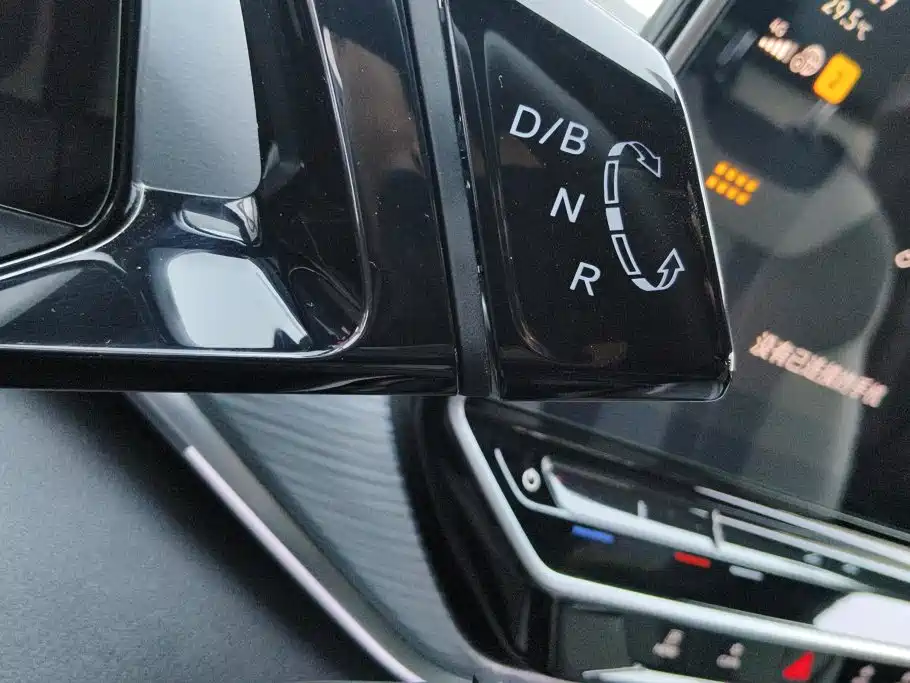 Volkswagen ID.4 Crozz — миниатюра 16
