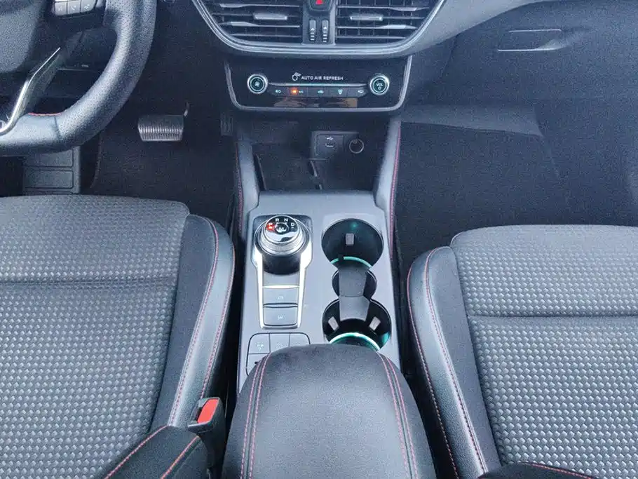 Ford Focus — миниатюра 16