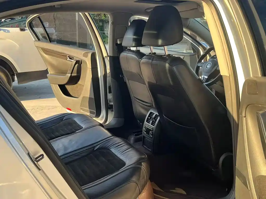 Volkswagen Magotan — миниатюра 4